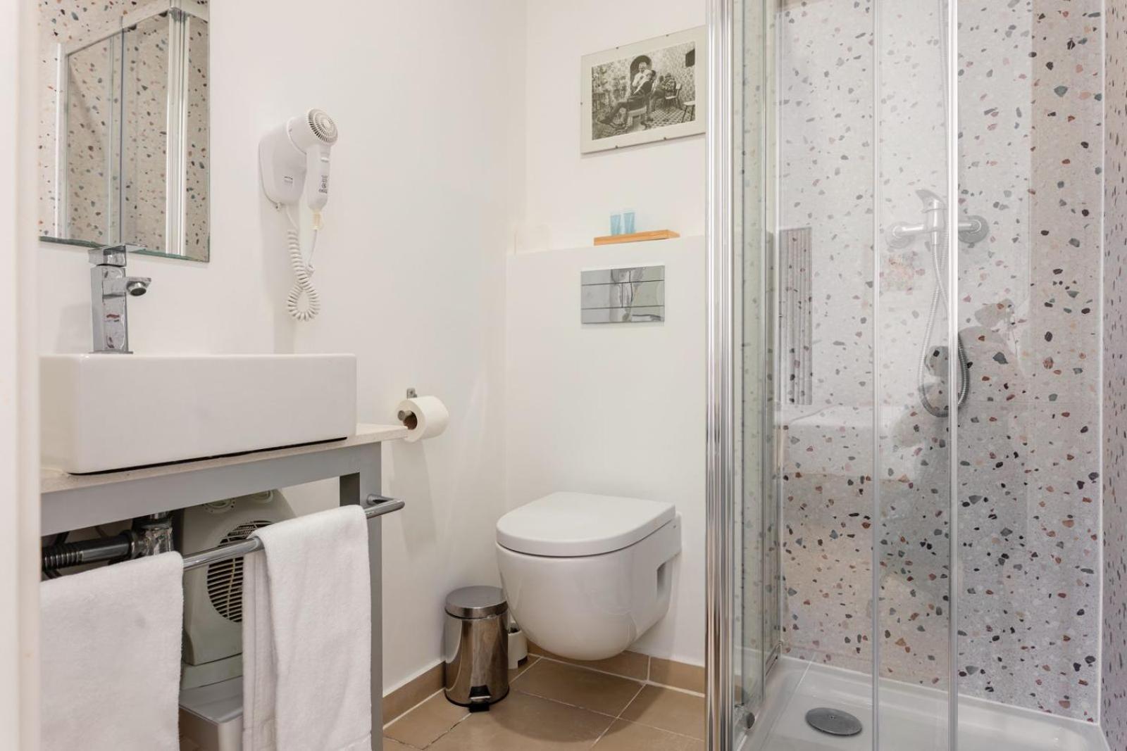Casa Com Graca - Fully Equiped Studio In The Historical Center Лиссабон Экстерьер фото